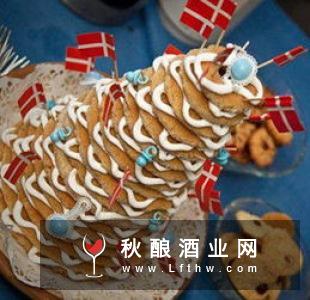 葡萄酒举杯文化